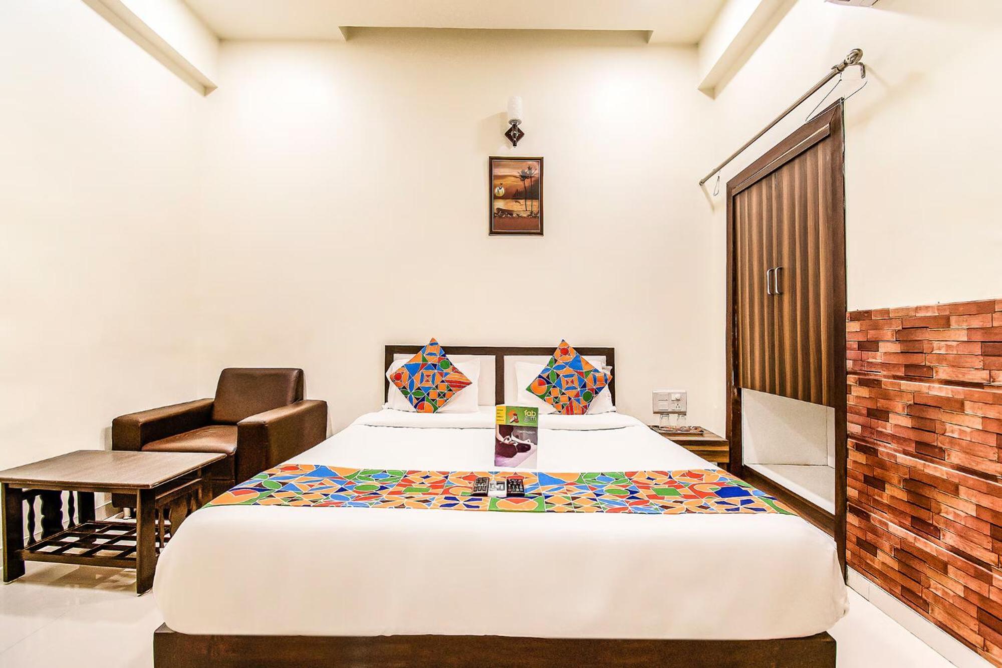 Fabhotel Maher Inn Ahmedabad Eksteriør billede
