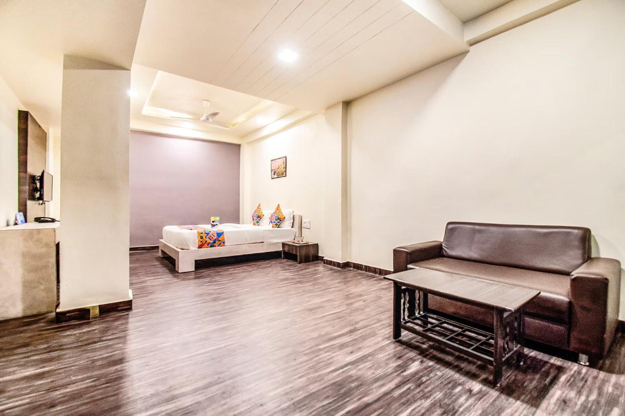 Fabhotel Maher Inn Ahmedabad Eksteriør billede