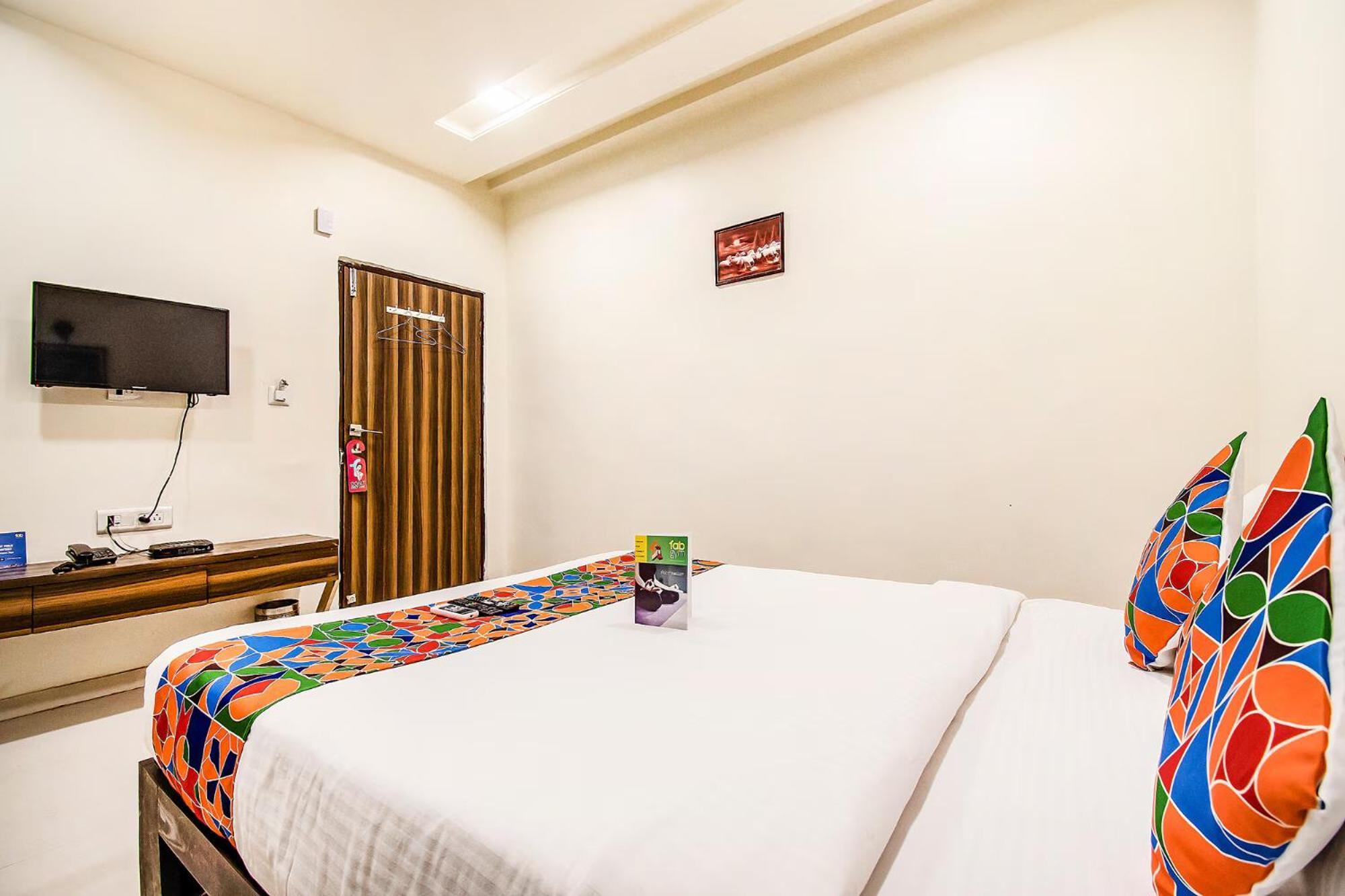 Fabhotel Maher Inn Ahmedabad Eksteriør billede